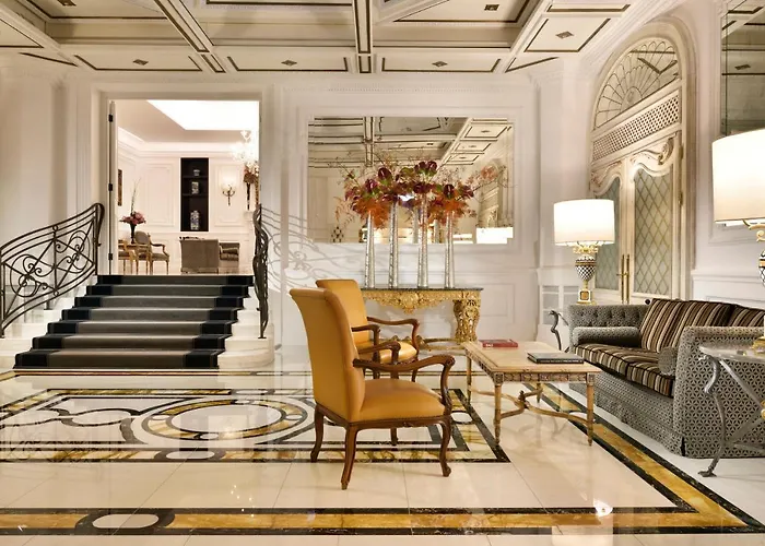 Splendide Royal - The Leading Of The World רומא